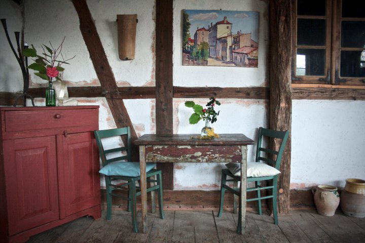 Kleiner Tisch aus der Lüneburger Heide
