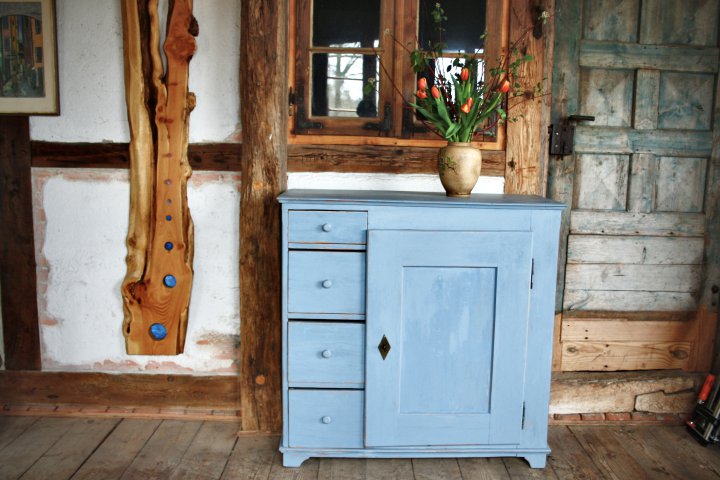 Vorratsschrank aus dem Schwarzwald