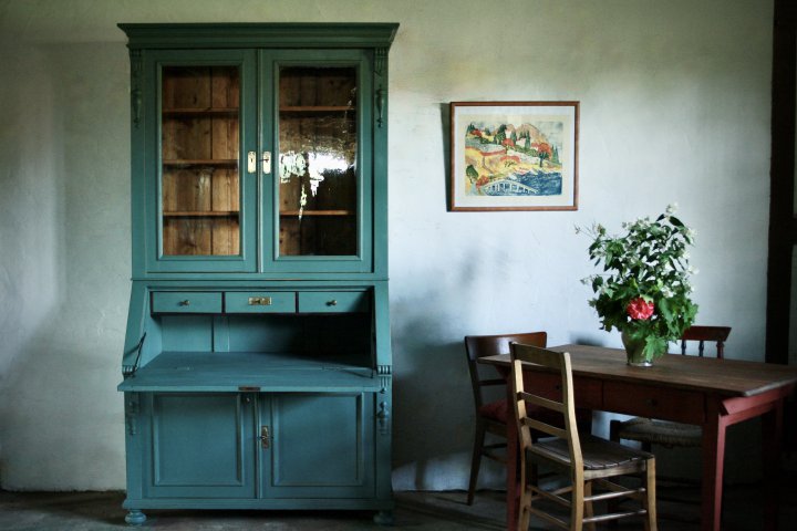 Norddeutscher Sekretär / Vitrinenschrank