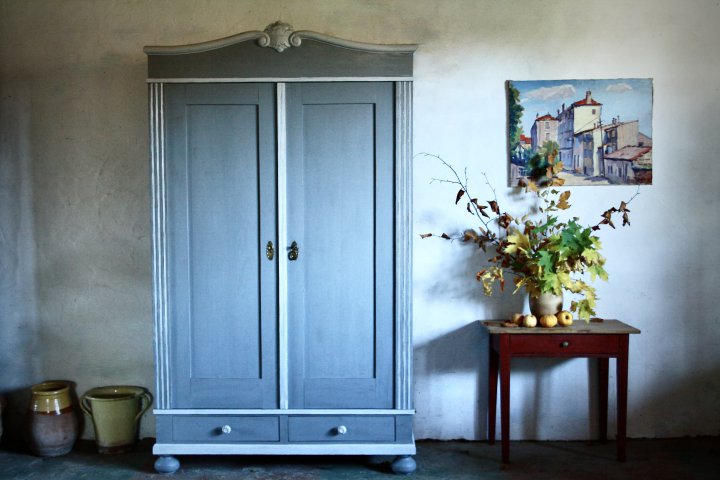 Kleiderschrank aus Bremen