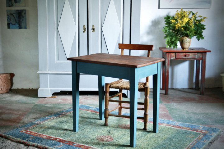 Kleiner Tisch
